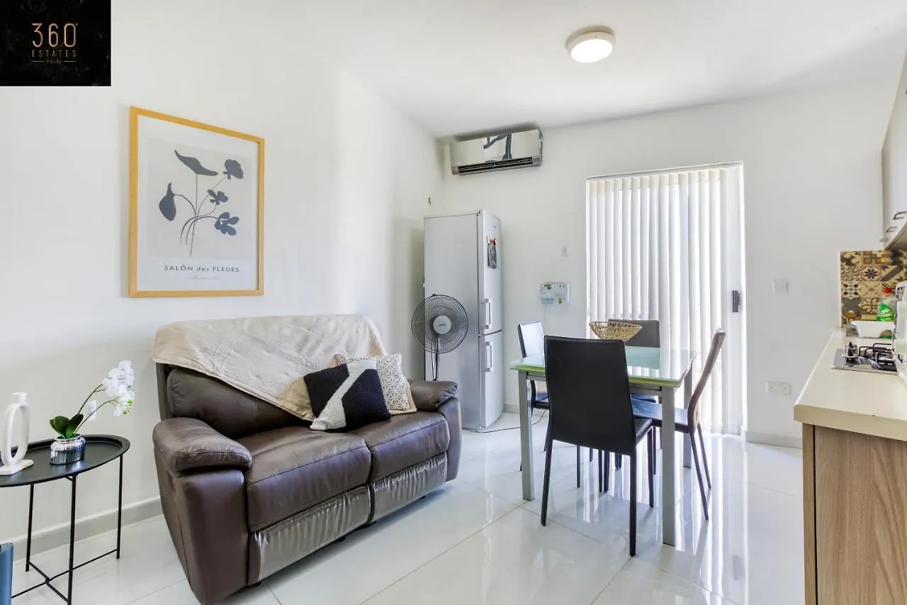Apartment Spacious, 1Br Duplex Off Uni/Hospital With Wifi By 360 Estates Msida