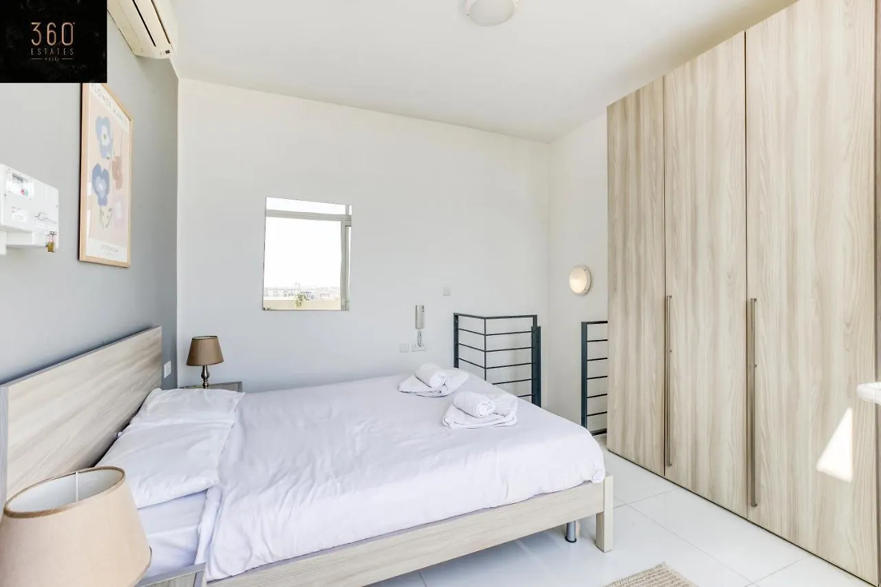 Apartment Spacious, 1Br Duplex Off Uni/Hospital With Wifi By 360 Estates Msida